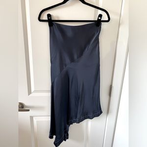 Helmet lang scarf slip skirt